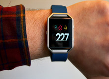 اپلیکیشن Fitbit به شما کمک میکند که راحتتر بخوابید اپلیکیشن Fitbit به شما کمک میکند که راحتتر بخوابید