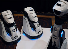 کمپانی Cerevo رباتی مجهز به پروژکتور را در CES 2016 معرفی کرد کمپانی Cerevo رباتی مجهز به پروژکتور را در CES 2016 معرفی کرد