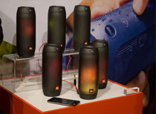 نمایشگاه IFA 2015:اسپیکر بلوتوث JBL با امکاناتی جدید نمایشگاه IFA 2015:اسپیکر بلوتوث JBL با امکاناتی جدید